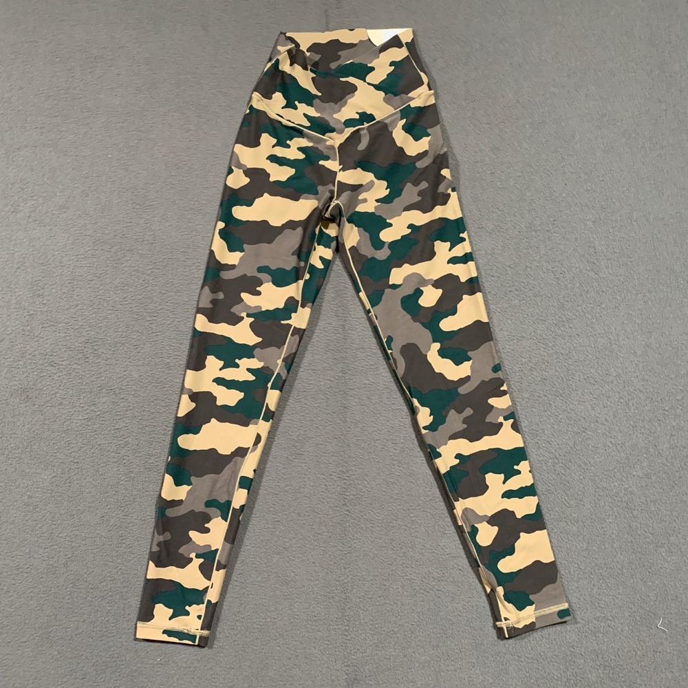 New Aerie OFFLINE Real Me Camo 7/8‎ High Rise Stretch Pants Size Small